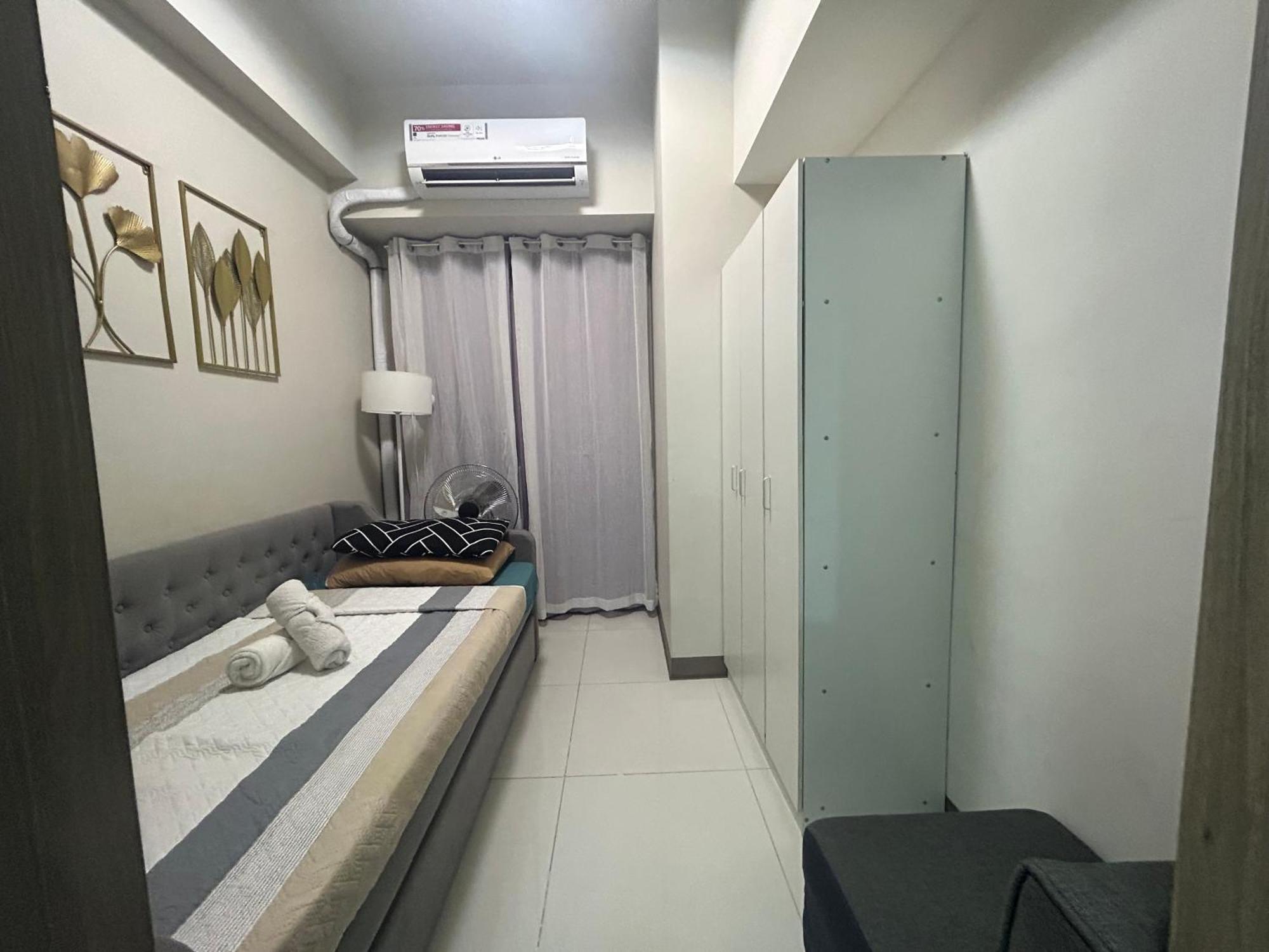 2Br Coast Residences Manila Exteriér fotografie