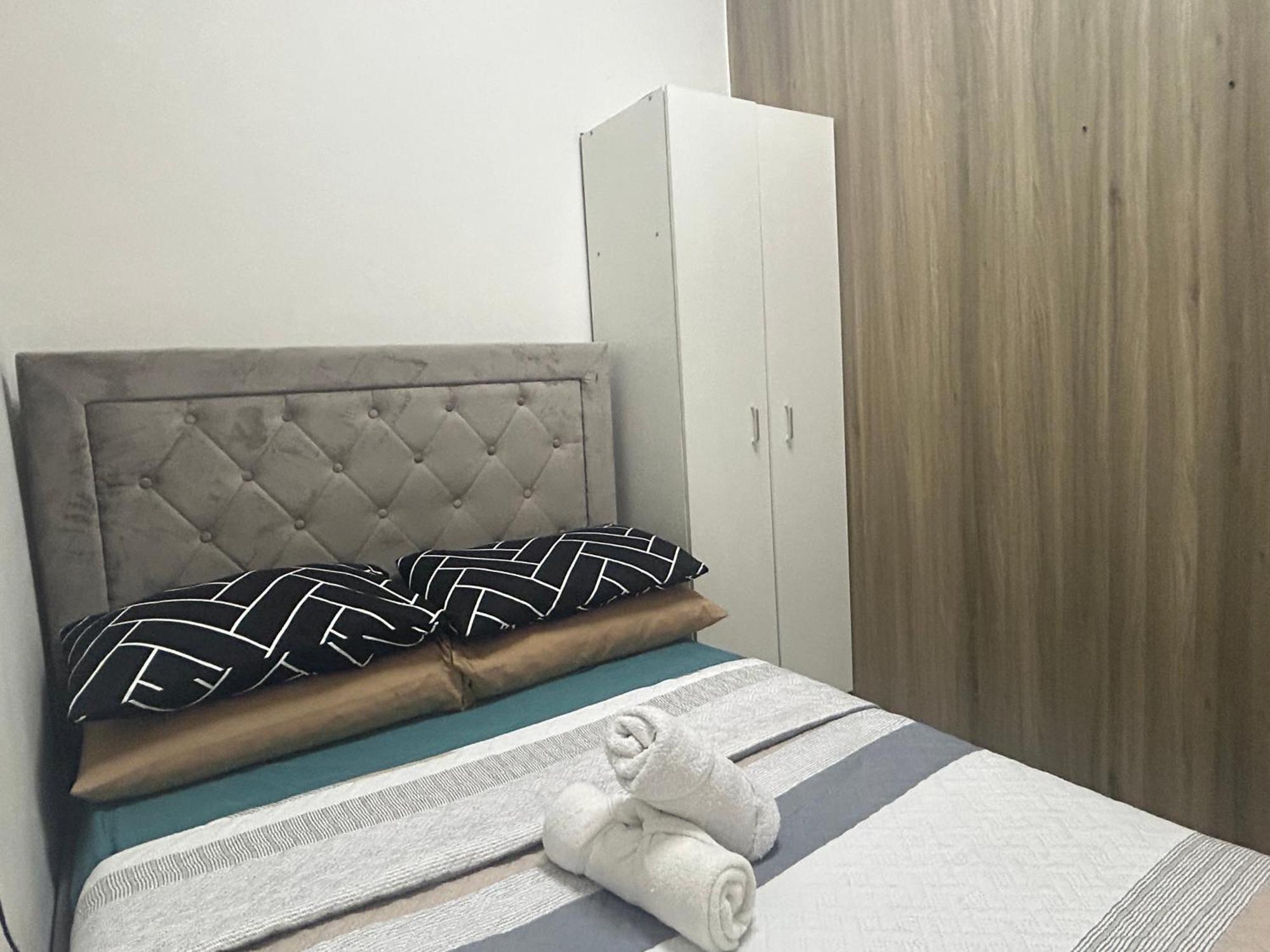 2Br Coast Residences Manila Exteriér fotografie