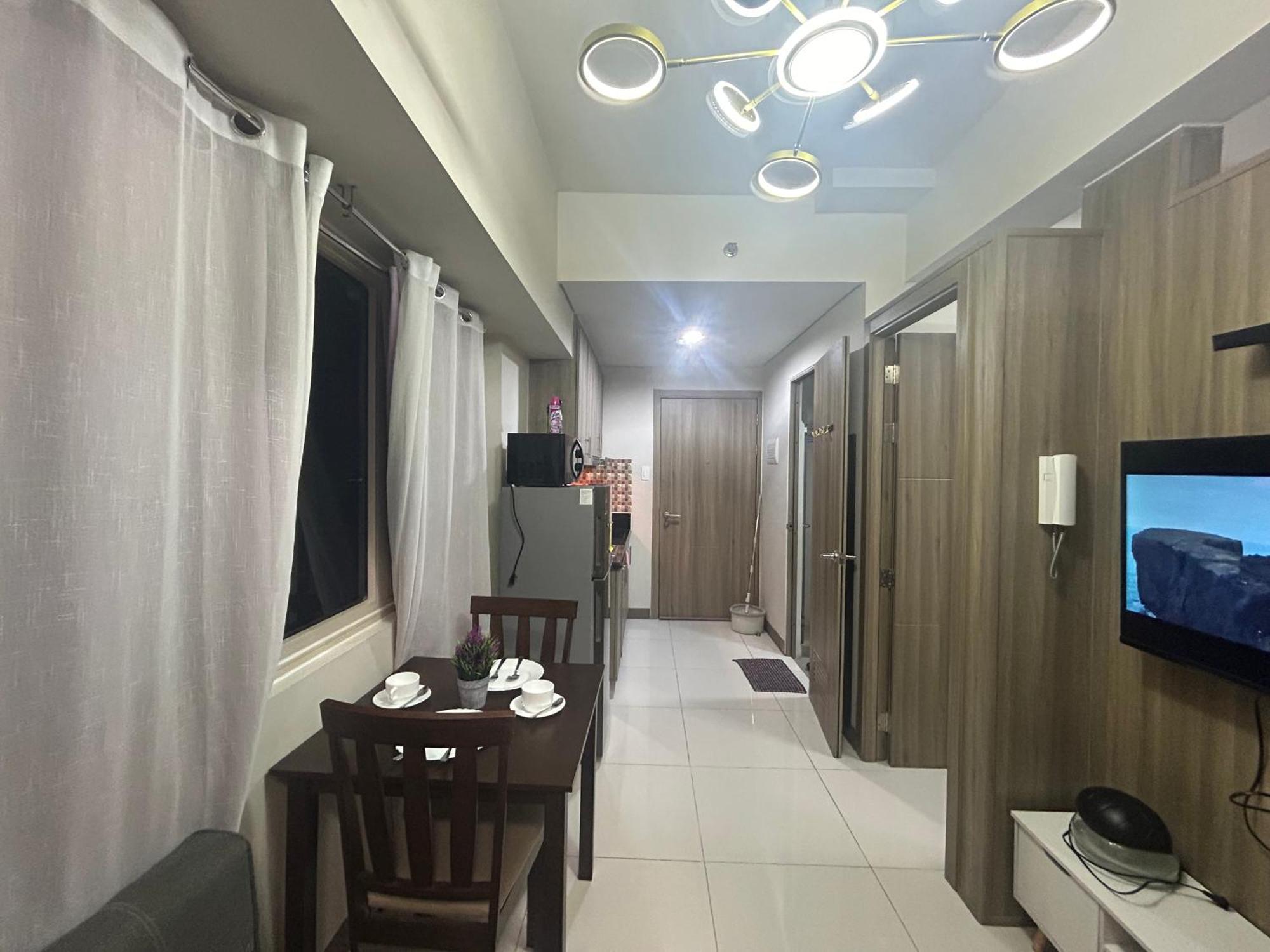 2Br Coast Residences Manila Exteriér fotografie